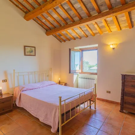 Сasa de vacaciones Borgo Agrituristico Il Pino-3 By Interhome Crecchio