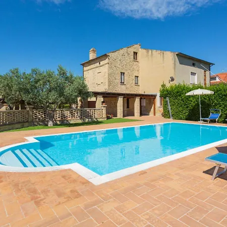 Borgo Agrituristico Il Pino-3 By Interhome Crecchio