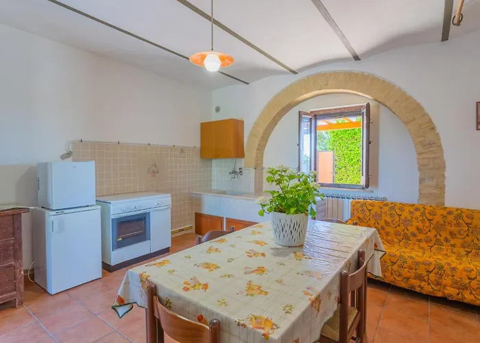 Borgo Agrituristico Il Pino-3 By Interhome Crecchio